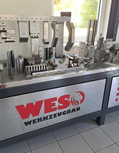 Beispiel-Werkzeuge der Weso Werkzeugbau GmbH